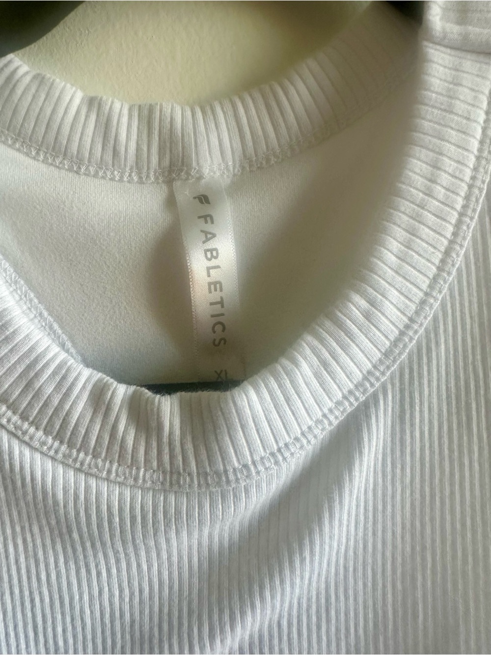 Fabletics White Ribbed High-Neck Tank - Picture 3 of 3